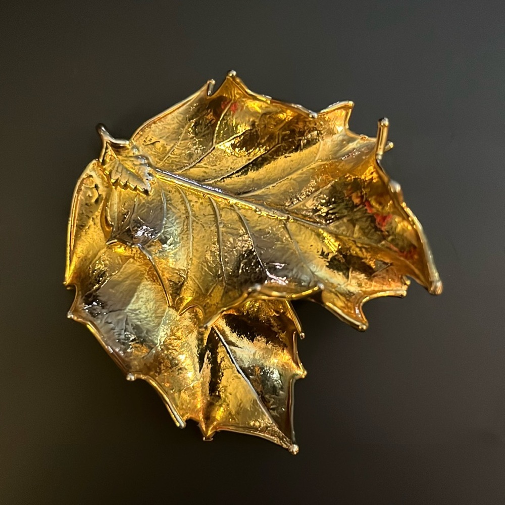 Gold-Dipped Double-Leaf Pendant - image 2